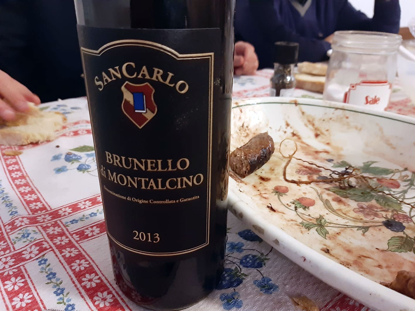Christmas dinner with friends and Brunello by Gemma... What else?