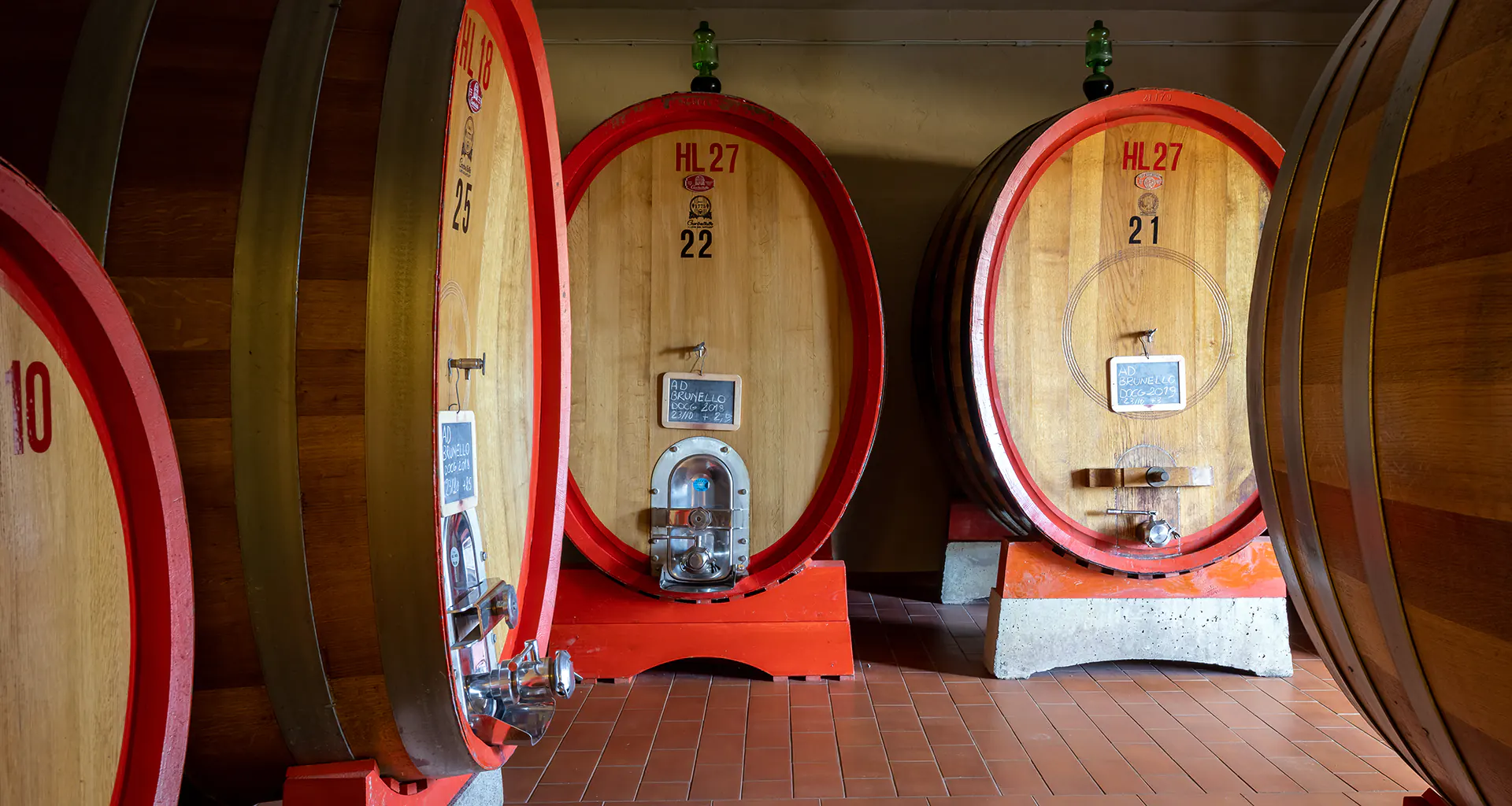 Botti di Rovere - Cantina SanCarlo Montalcino