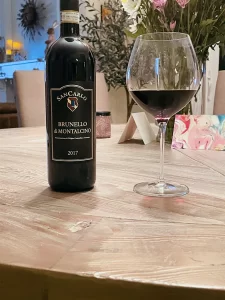 Kurt e Zorica dagli Stati Uniti, Febbraio 2023"Hello Gemma!Cheers from Kurt and Zorica! We love your wine."